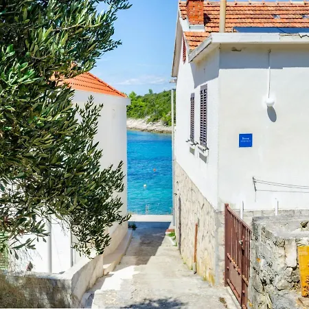 Holiday Marija By Interhome Holiday home Babina